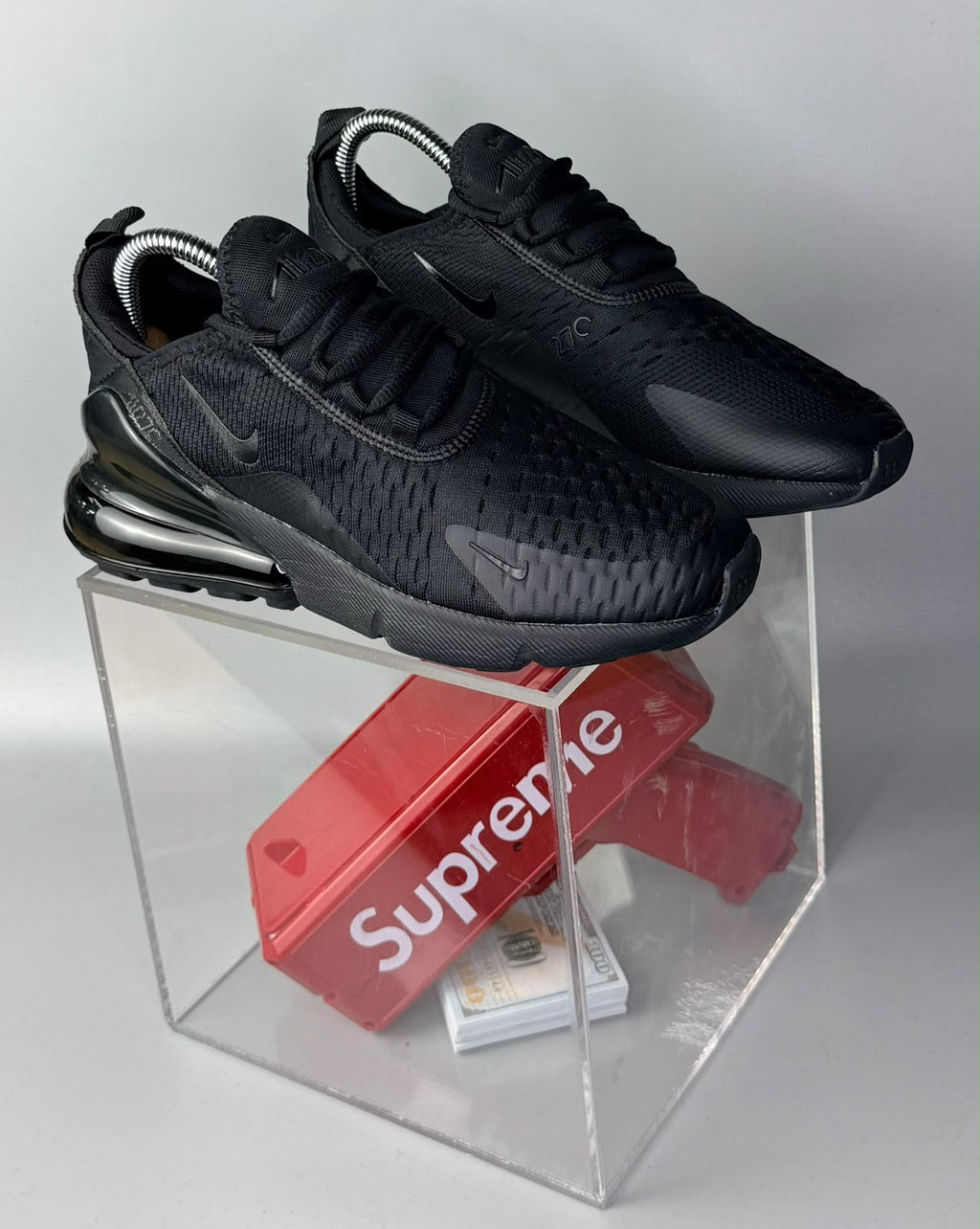 Nike Air Max 270 Triple Black 01