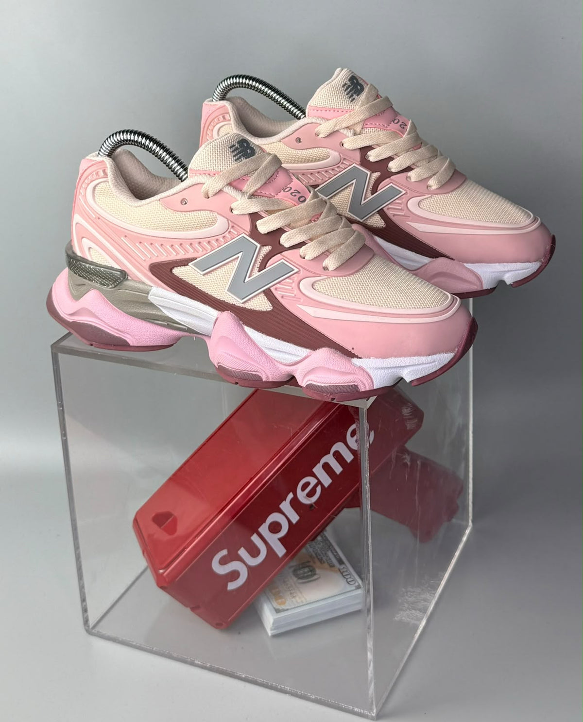New Balance 9060 Pink